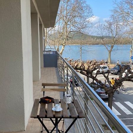 Jasalpi Unico Apartamento Delante Del Lago De Баньолес Екстериор снимка