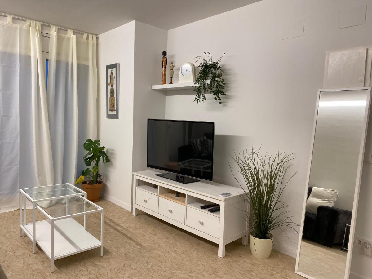 Jasalpi Unico Apartamento Delante Del Lago De Баньолес Екстериор снимка