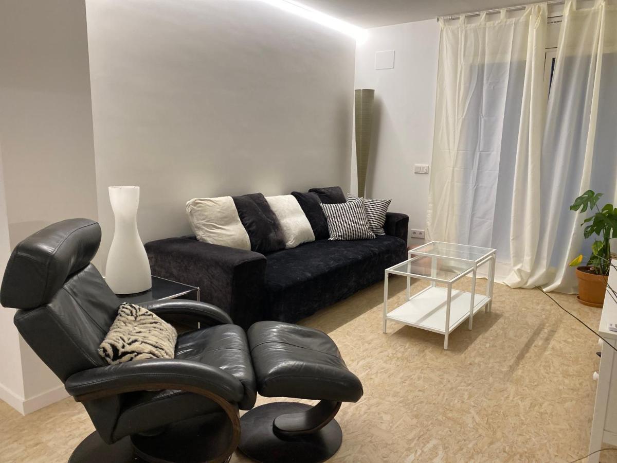Jasalpi Unico Apartamento Delante Del Lago De Баньолес Екстериор снимка